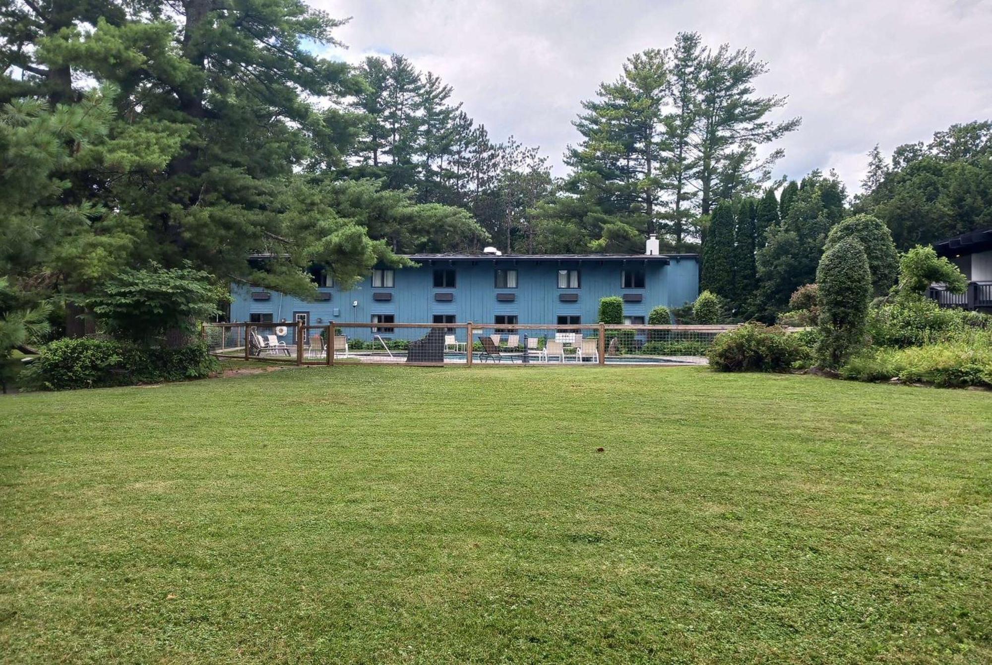 Hotel Vervana, Trademark Collection By Wyndham Bennington Exterior foto